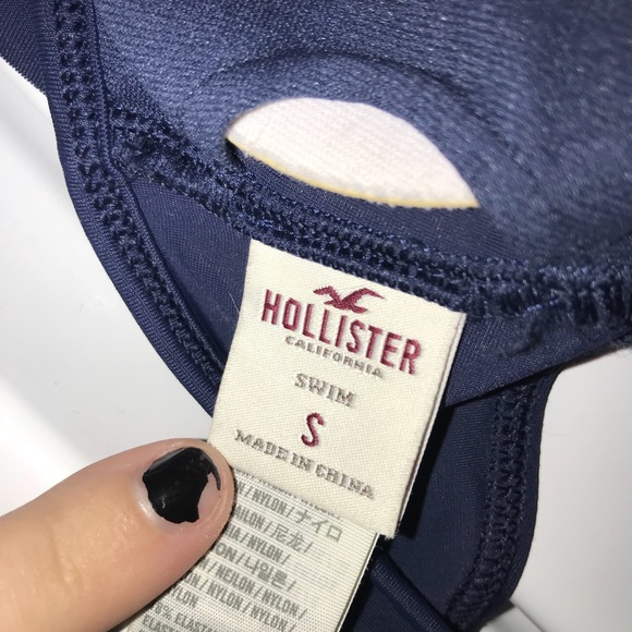 Hollister bikini top - Picture 3 of 3